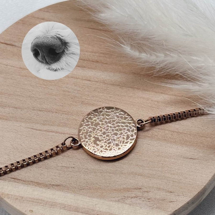 color:rosegold