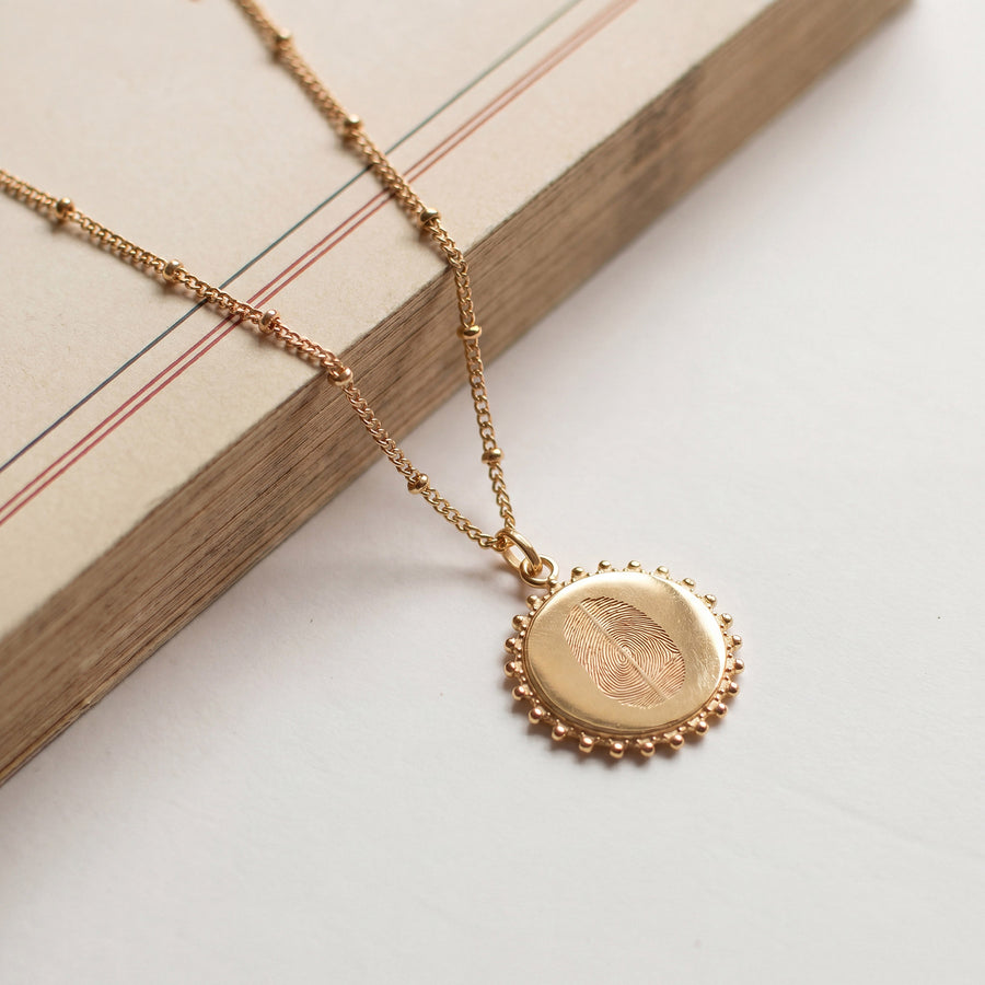 color:gold