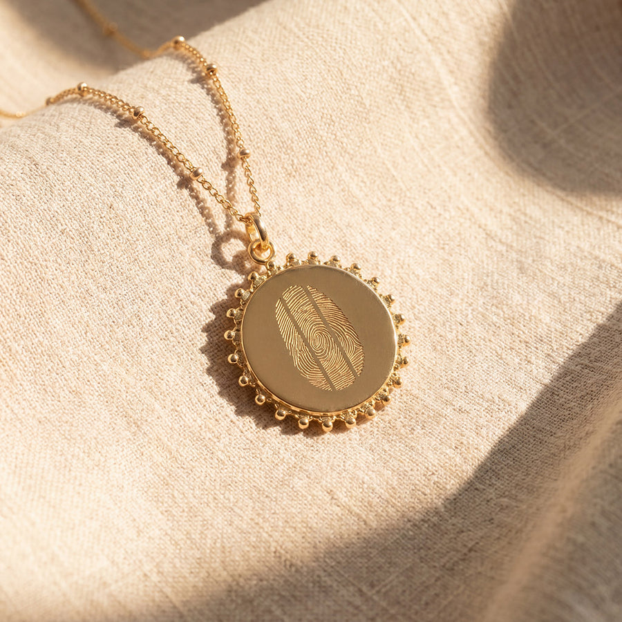 color:gold
