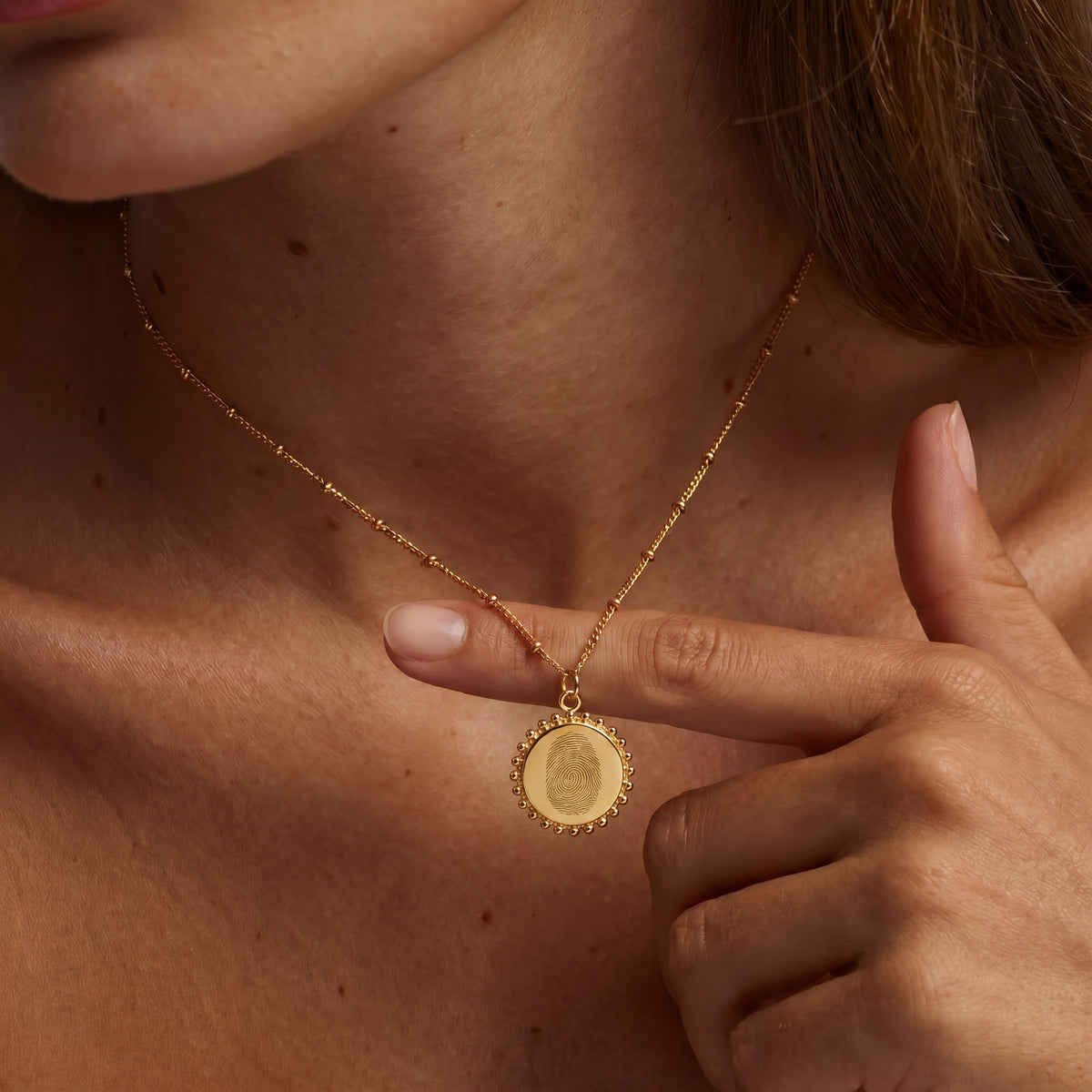 color:gold