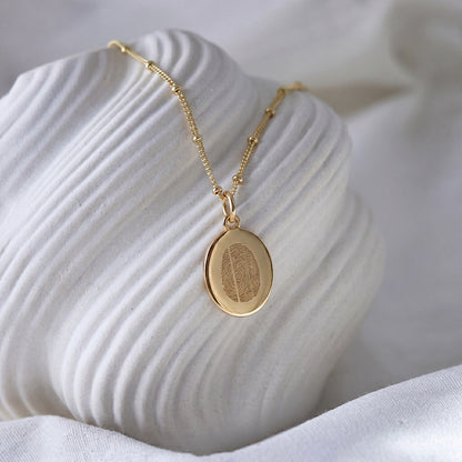 color:gold