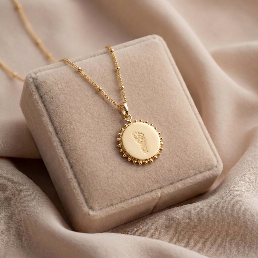 color:gold