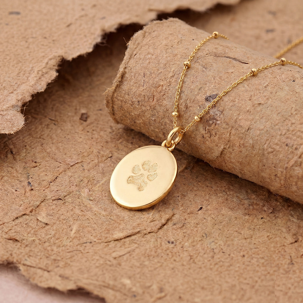 color:gold