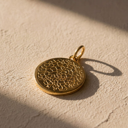 color:gold