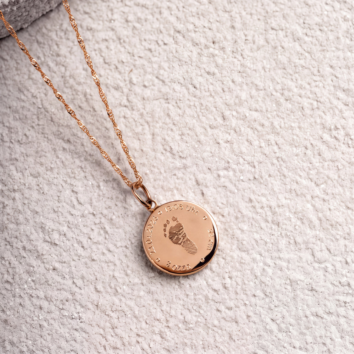 color:rosegold