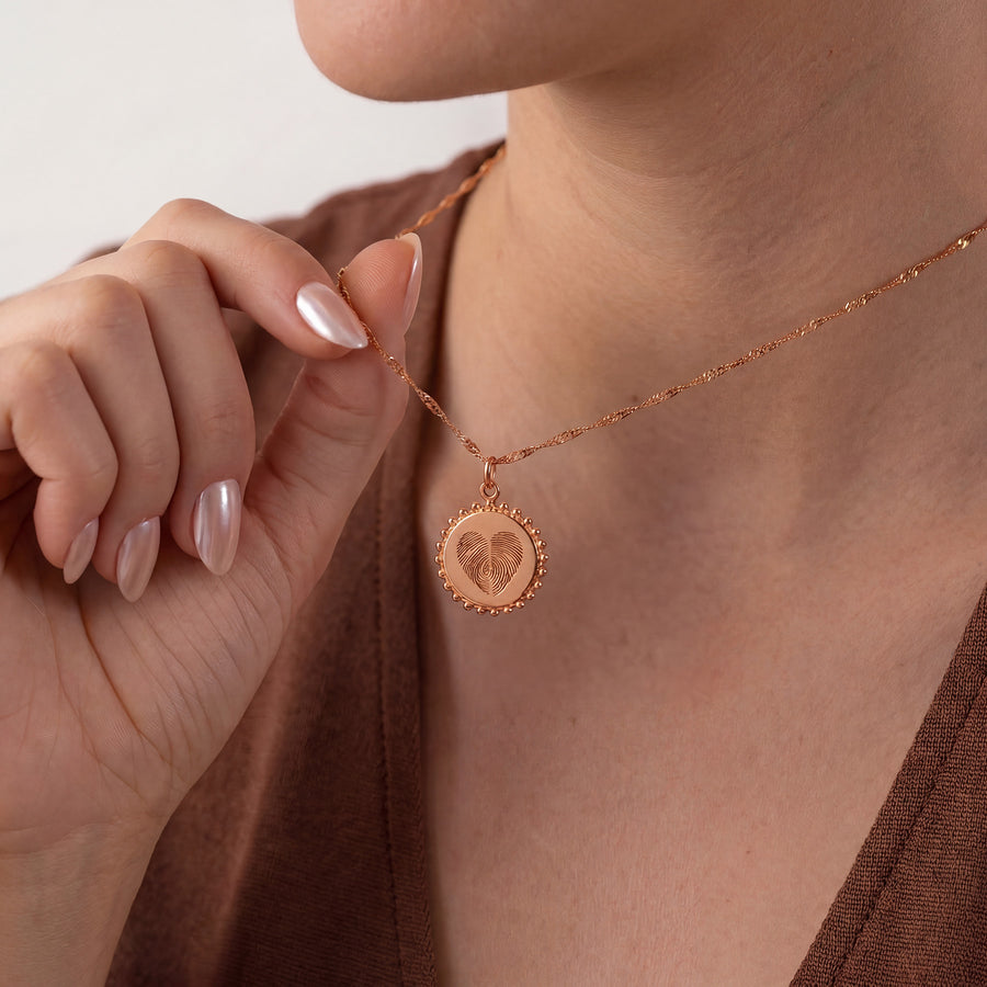 color:rosegold