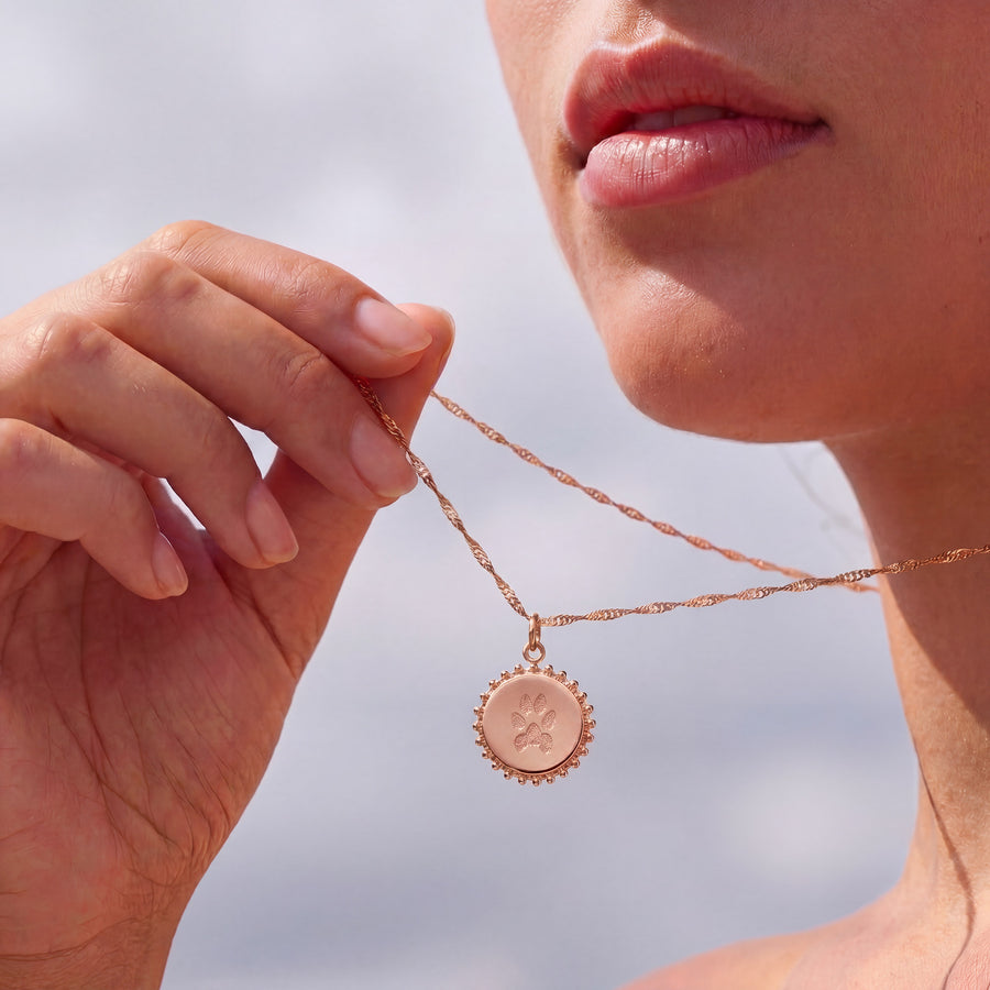 color:rosegold