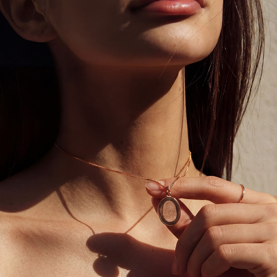 color:rosegold