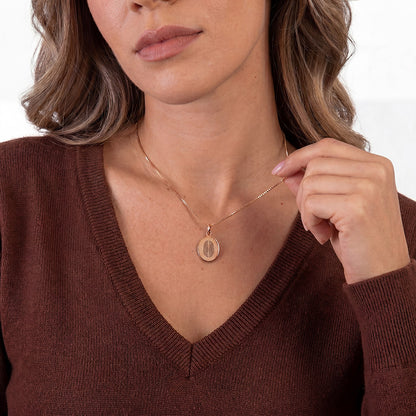 color:rosegold