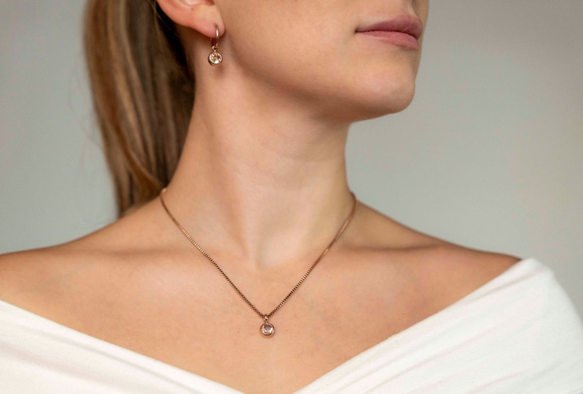 color:rosegold